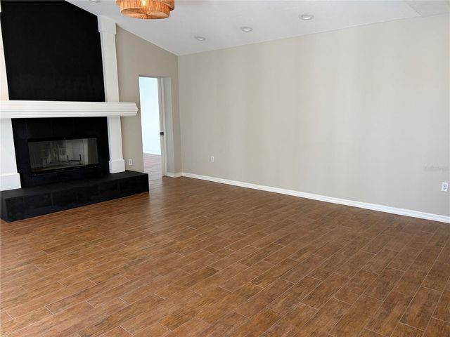5828 SANDY POINTE DRIVE, Sarasota, FL 34233
