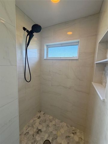 5828 SANDY POINTE DRIVE, Sarasota, FL 34233