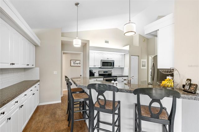 5828 SANDY POINTE DRIVE, Sarasota, FL 34233