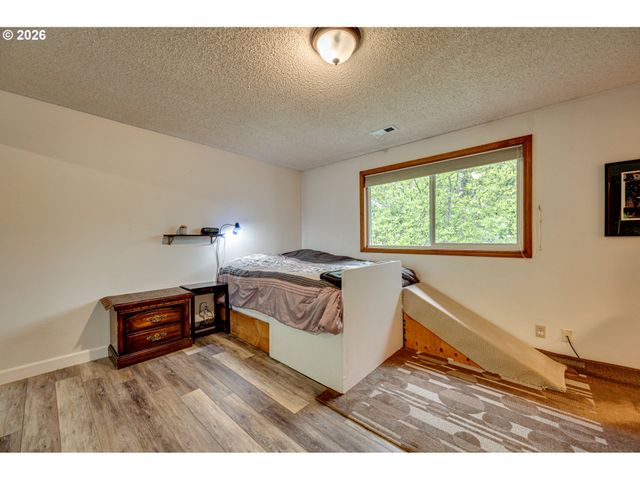 716 Ne 151ST Ave, Vancouver, WA 98684