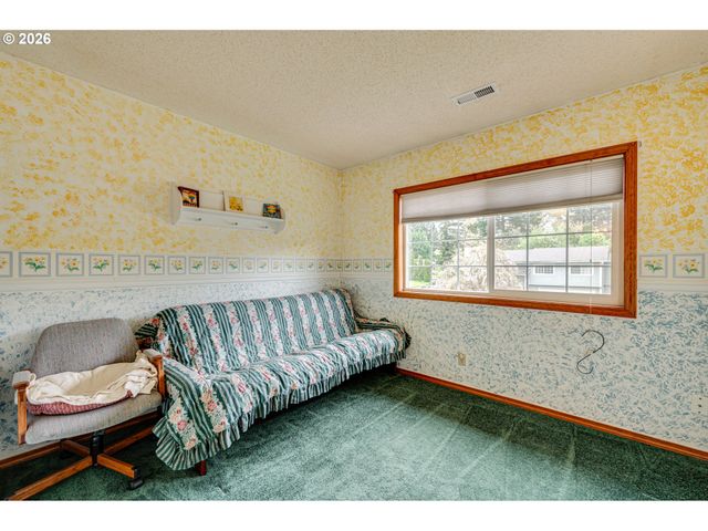 716 Ne 151ST Ave, Vancouver, WA 98684