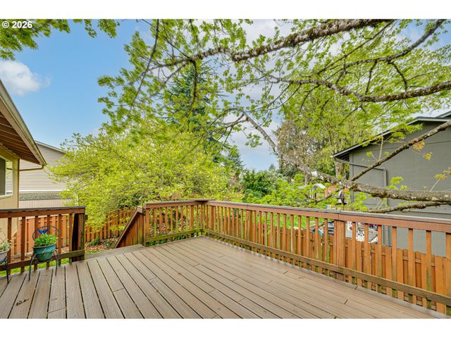 716 Ne 151ST Ave, Vancouver, WA 98684