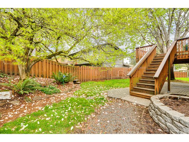 716 Ne 151ST Ave, Vancouver, WA 98684