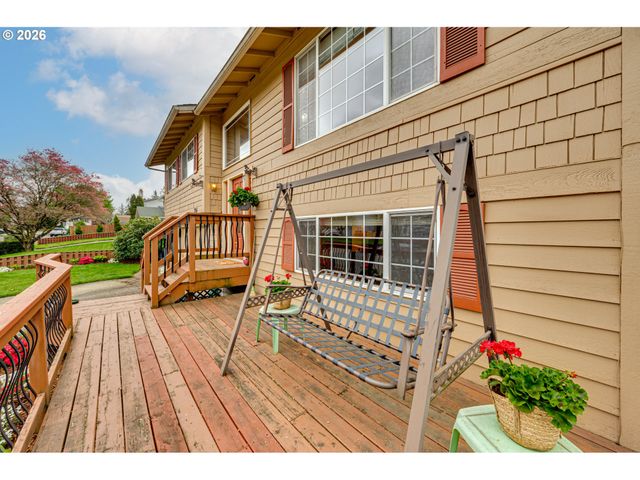 716 Ne 151ST Ave, Vancouver, WA 98684