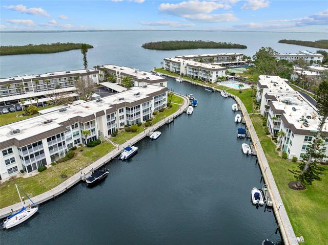 4310 FALMOUTH DRIVE 304, Longboat Key, FL 34228