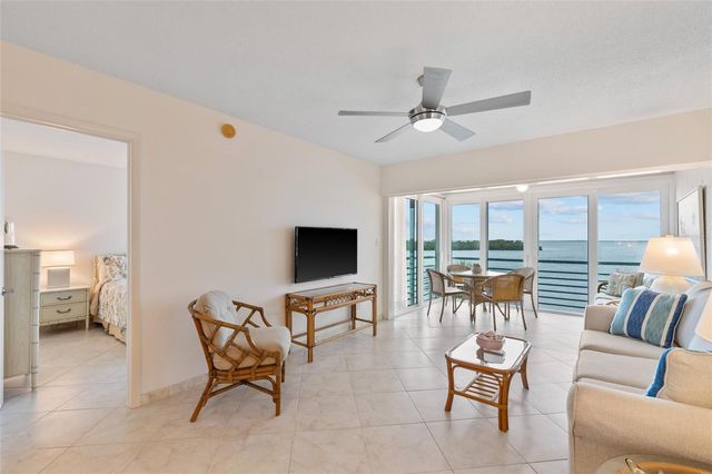 4310 FALMOUTH DRIVE 304, Longboat Key, FL 34228