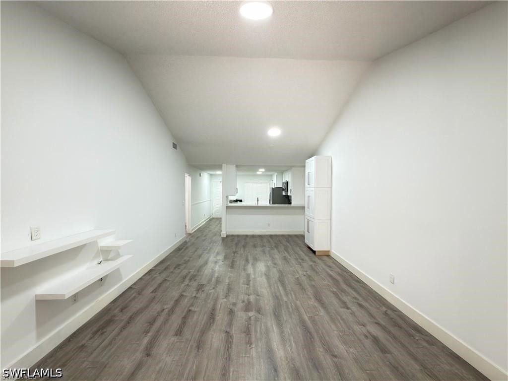 3451 County Barn RD G203, Naples, FL 34112