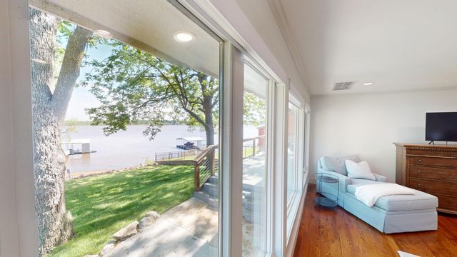 1205 Red Bud Drive, Grove, OK 74344