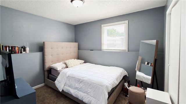 704 NE Ball Drive, Lee's Summit, MO 64086