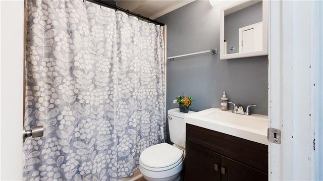 704 NE Ball Drive, Lee's Summit, MO 64086