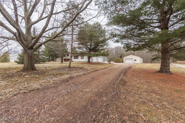 6199 Vandemark Road, Medina, OH 44256