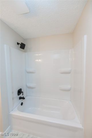 6199 Vandemark Road, Medina, OH 44256