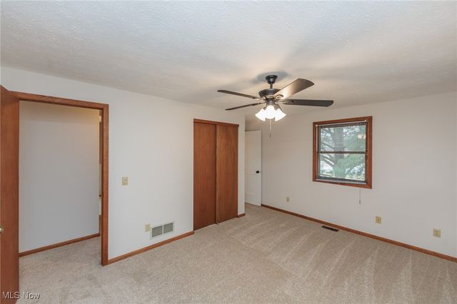 6199 Vandemark Road, Medina, OH 44256