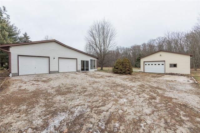 6199 Vandemark Road, Medina, OH 44256