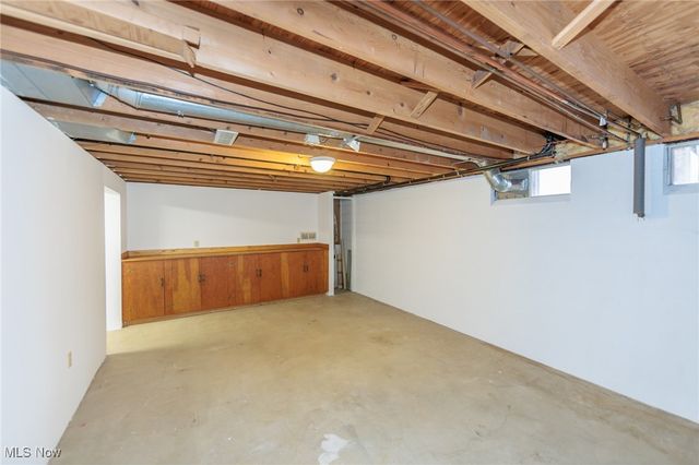 6199 Vandemark Road, Medina, OH 44256