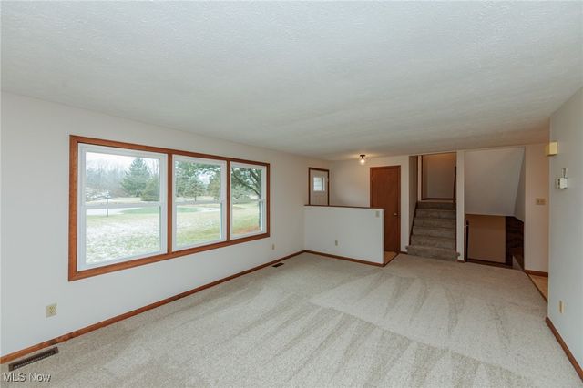 6199 Vandemark Road, Medina, OH 44256