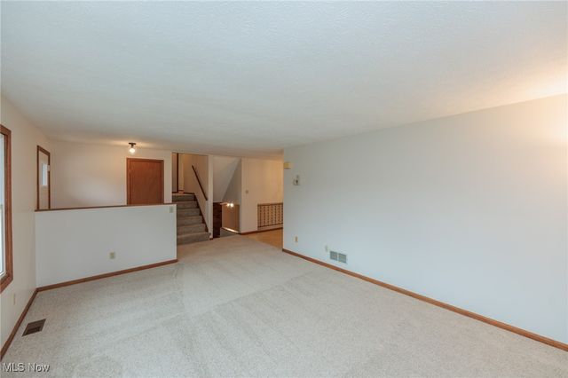 6199 Vandemark Road, Medina, OH 44256