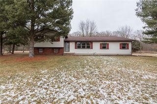 6199 Vandemark Road, Medina, OH 44256