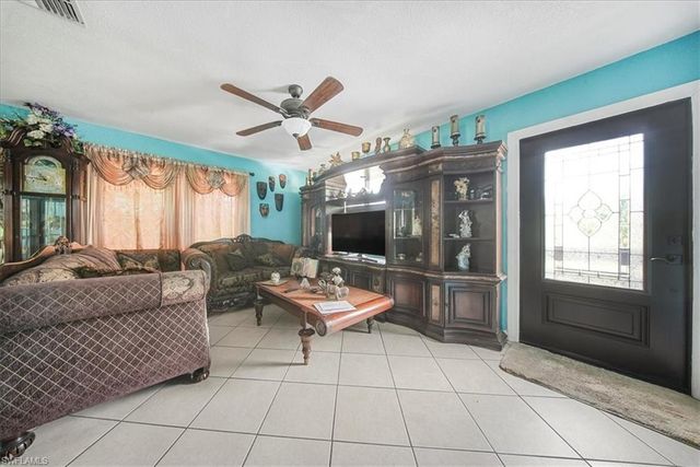 916 Euclid AVE, Lehigh Acres, FL 33972