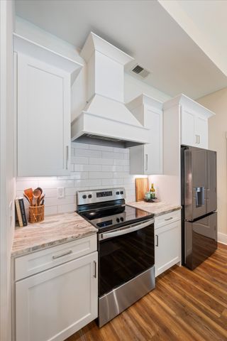 132 Daniel St, Pleasant View, TN 37146