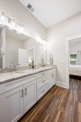 132 Daniel St, Pleasant View, TN 37146