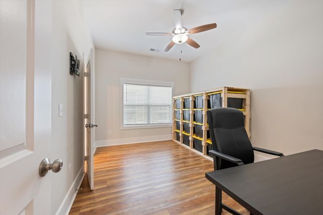 132 Daniel St, Pleasant View, TN 37146