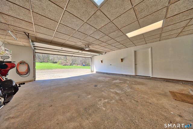 15 Wilton Road, Plymouth, CT 06782