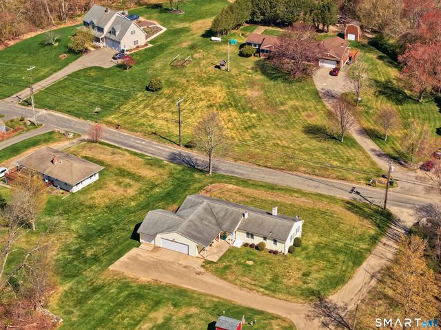 15 Wilton Road, Plymouth, CT 06782