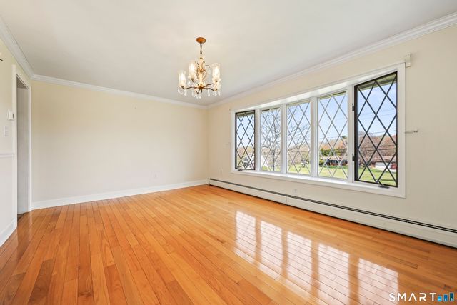 15 Wilton Road, Plymouth, CT 06782