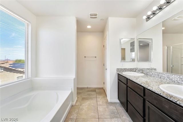 1270 Smokey Valley Lane, Henderson, NV 89002