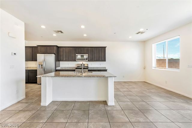 1270 Smokey Valley Lane, Henderson, NV 89002