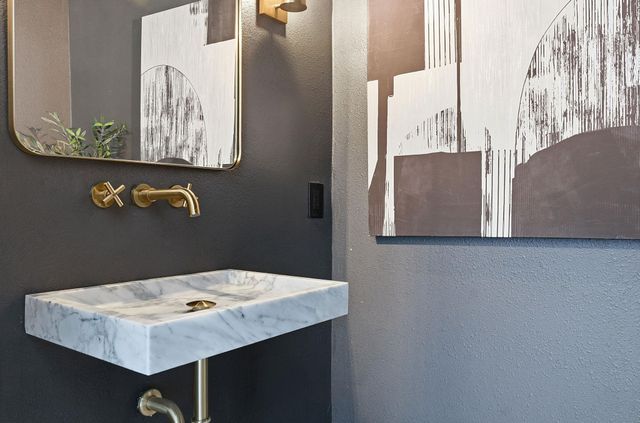 8400 Lakewood Ridge CV, Austin, TX 78738