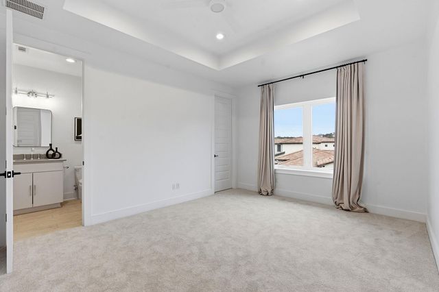 8400 Lakewood Ridge CV, Austin, TX 78738