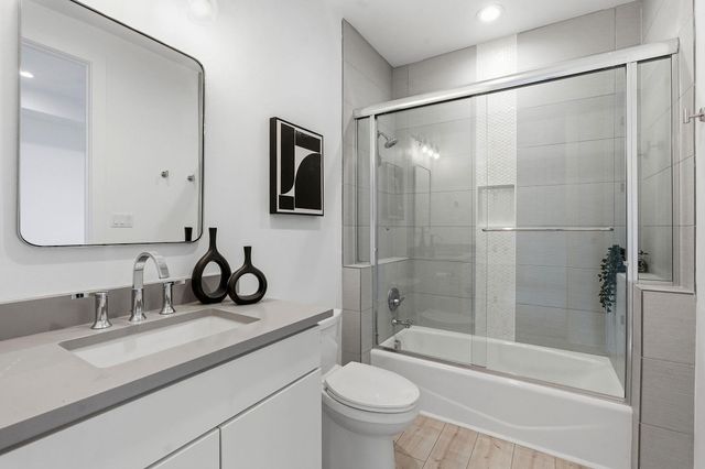 8400 Lakewood Ridge CV, Austin, TX 78738