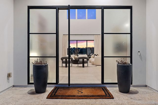 8400 Lakewood Ridge CV, Austin, TX 78738