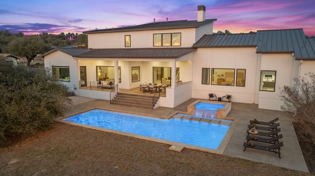 8400 Lakewood Ridge CV, Austin, TX 78738