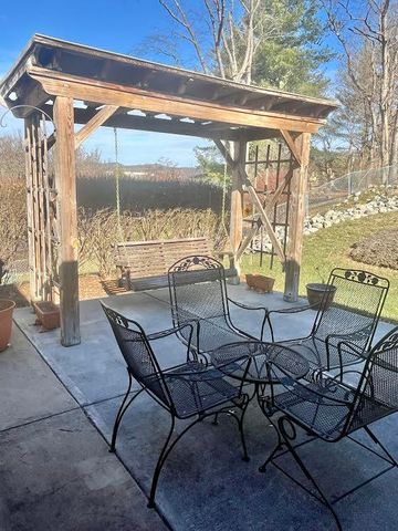 7043 Northway DR, Roanoke, VA 24019