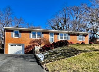 7043 Northway DR, Roanoke, VA 24019