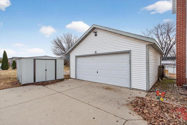 4028 E Rotamer Road, Janesville, WI 53546