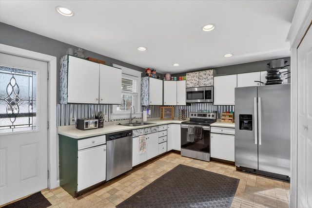 4028 E Rotamer Road, Janesville, WI 53546