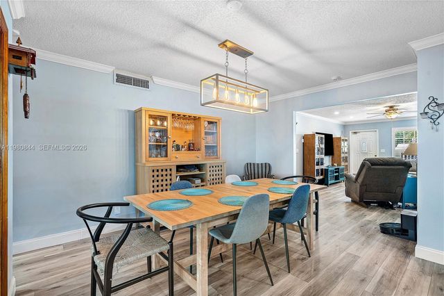 3127 NW 68th St, Fort Lauderdale, FL 33309