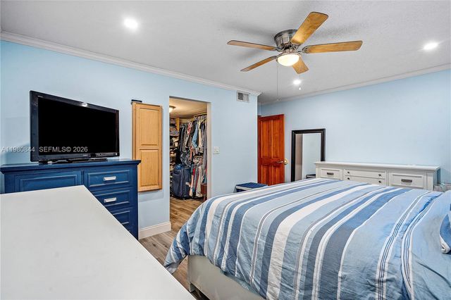 3127 NW 68th St, Fort Lauderdale, FL 33309