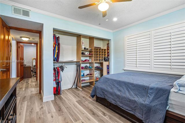 3127 NW 68th St, Fort Lauderdale, FL 33309