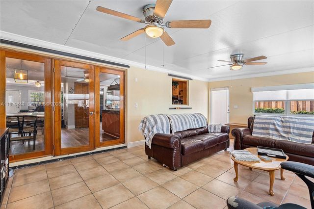 3127 NW 68th St, Fort Lauderdale, FL 33309