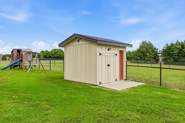 6020 Honeysuckle Road, Midlothian, TX 76065