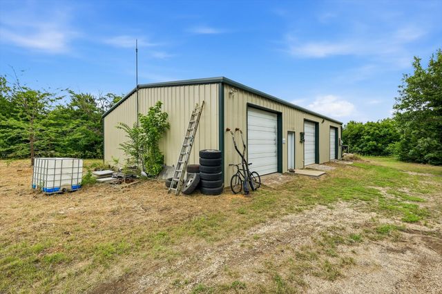 6020 Honeysuckle Road, Midlothian, TX 76065
