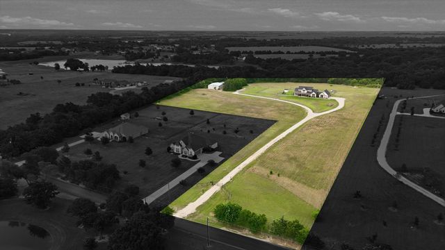 6020 Honeysuckle Road, Midlothian, TX 76065