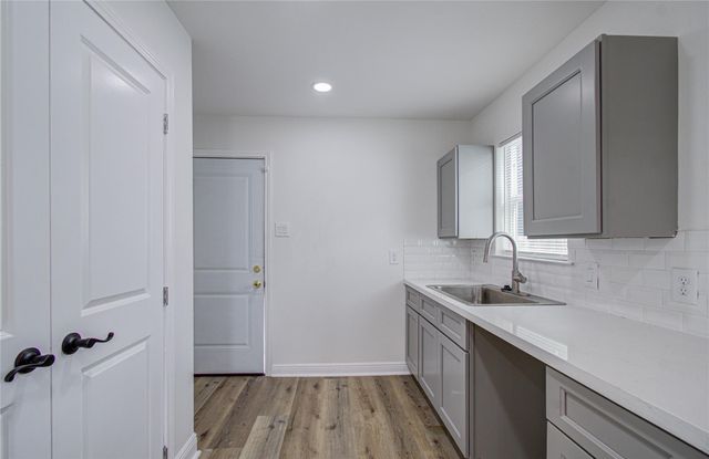4910 Lee Street, Houston, TX 77020