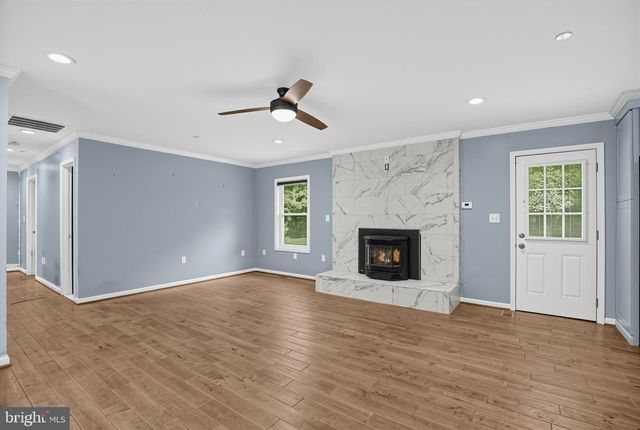 6315 HIDDEN VALLEY DR, La Plata, MD 20646