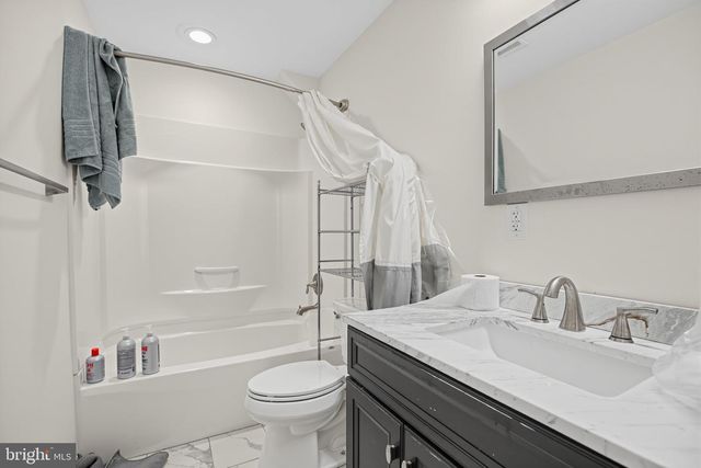 6315 HIDDEN VALLEY DR, La Plata, MD 20646